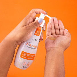 2 Sabonetes �ntimos Akmos - Barbatim�o E Algod�o