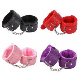 Algemas De Couro Com Pelcia