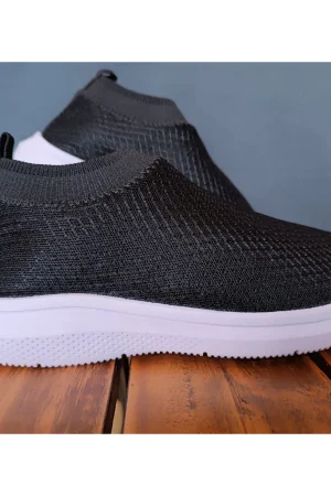 Tenis feminino slip on casual elástico atividades físicas academia e respirável