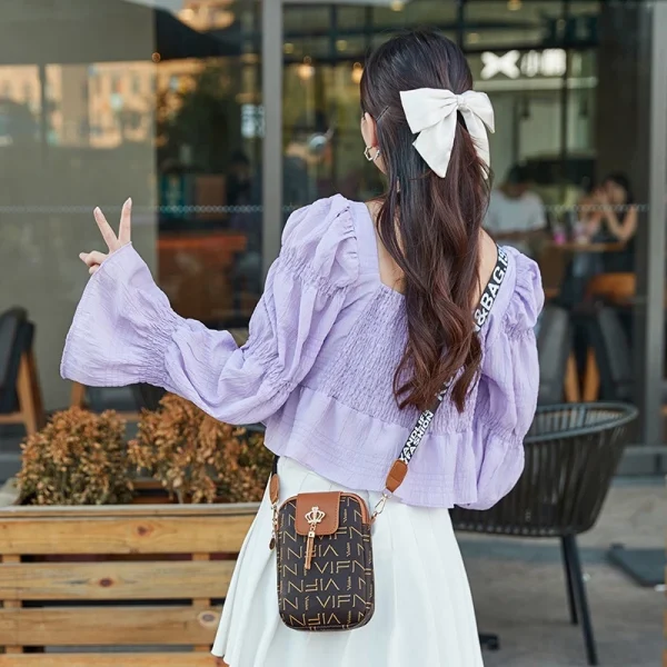 2023 Bolsas femininas da moda Bolsas femininas Fashion Casual Tassel Decorativas Carta Correia de ombro Impresso Diagonal Bolsa para telefone celular - Imagem 8