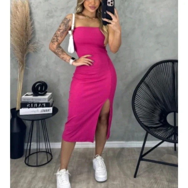 Vestido Tomara que Caia Canelado Midi com Fenda - Elegância e Ousadia - Imagem 4